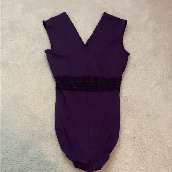 Capezio V-Neck Leotard - Picture 3 of 4
